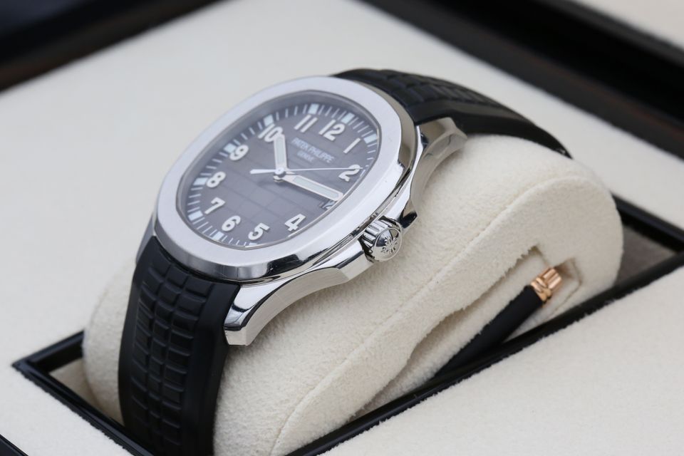 Patek Philippe Aquanaut 5167A-001 Image 6
